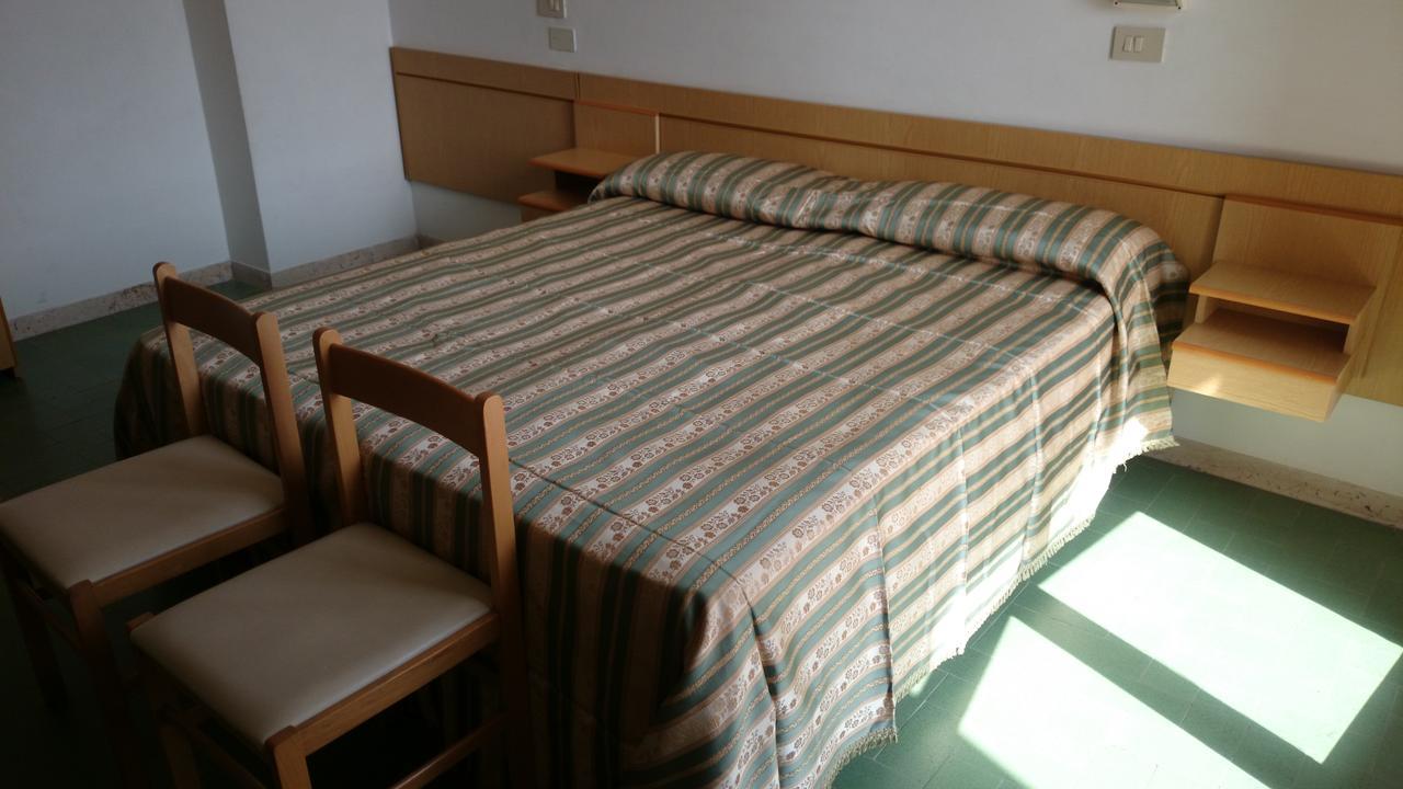 Hotel Savini רימיני מראה חיצוני תמונה