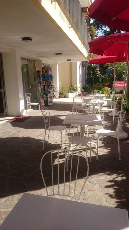 Hotel Savini רימיני מראה חיצוני תמונה